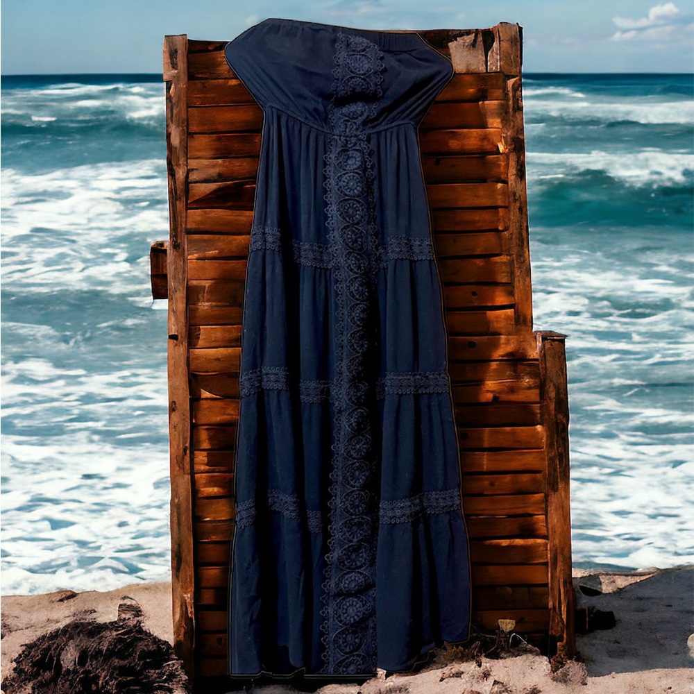 Long black dress medium size